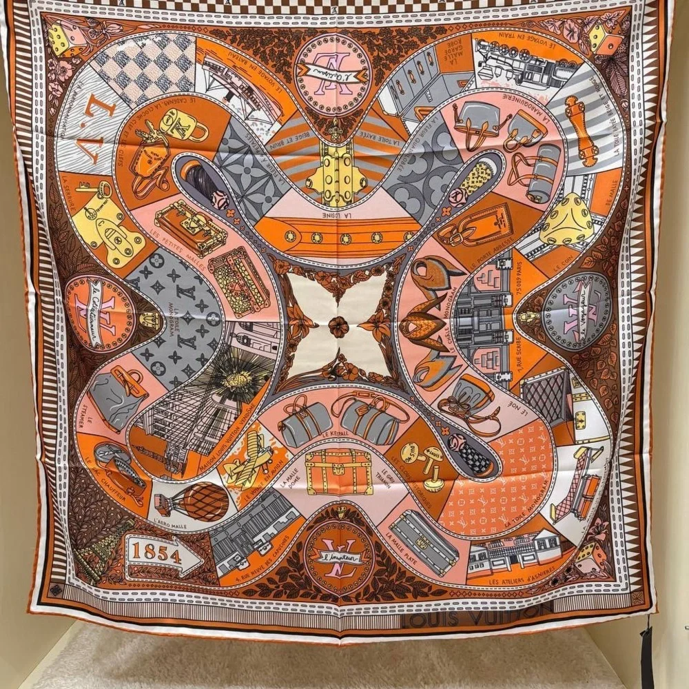 LOUIS VUlTTON luxury vibes 35x35 custom made design scarf ‼️LAST INE LEFT
